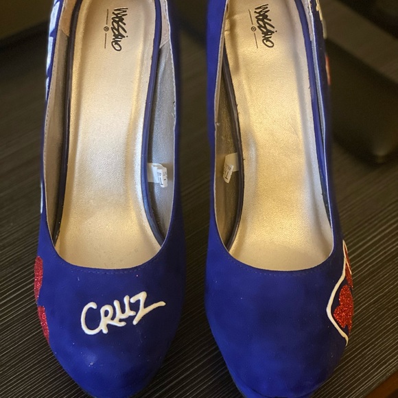 Victor Cruz Stilettos Giants - Picture 5 of 5